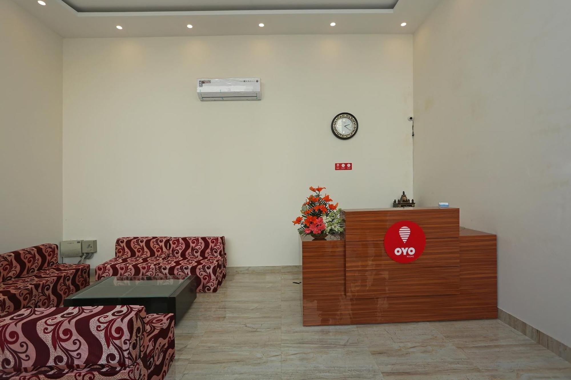 Hotel O Lakshya Нью-Делі Екстер'єр фото