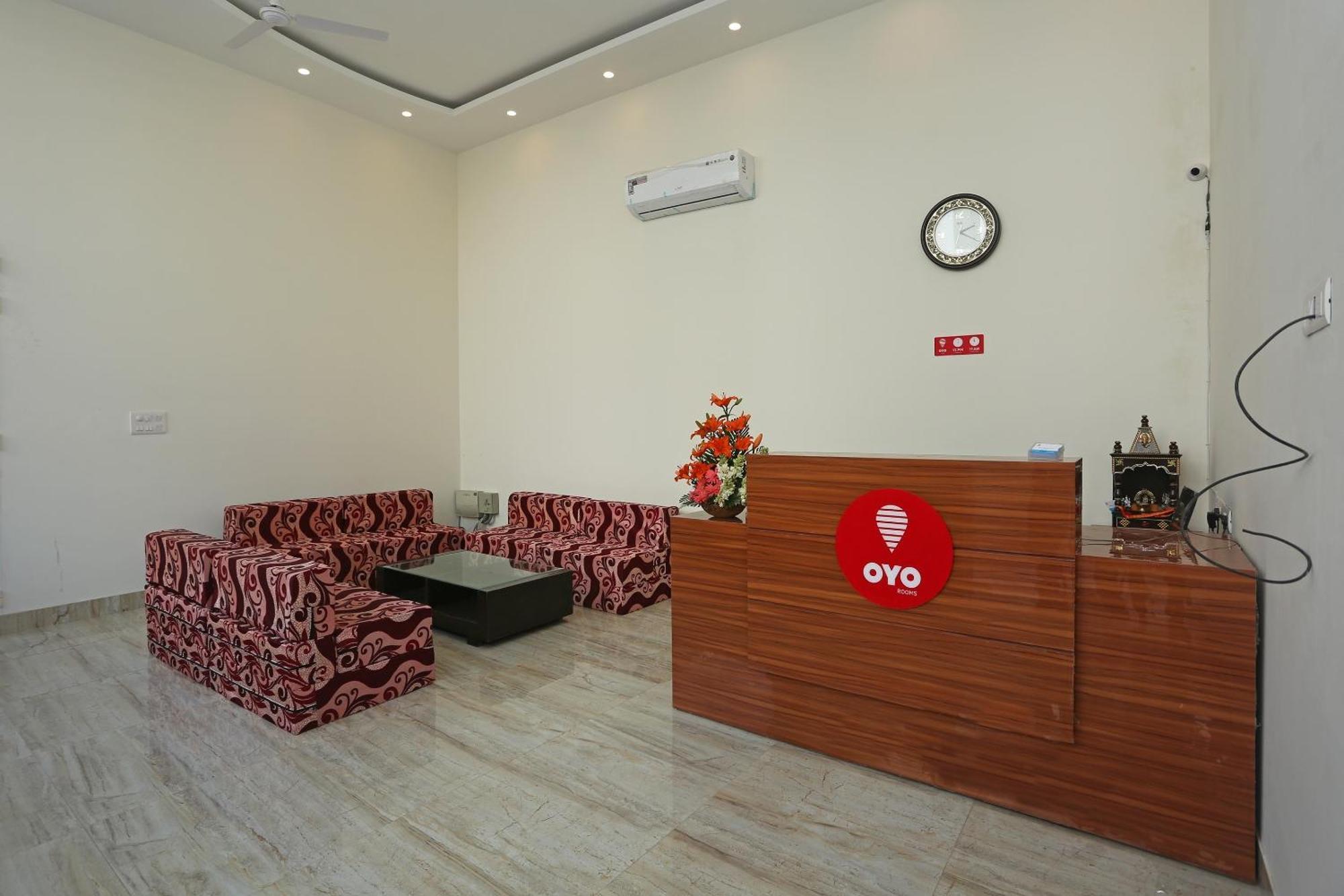 Hotel O Lakshya Нью-Делі Екстер'єр фото